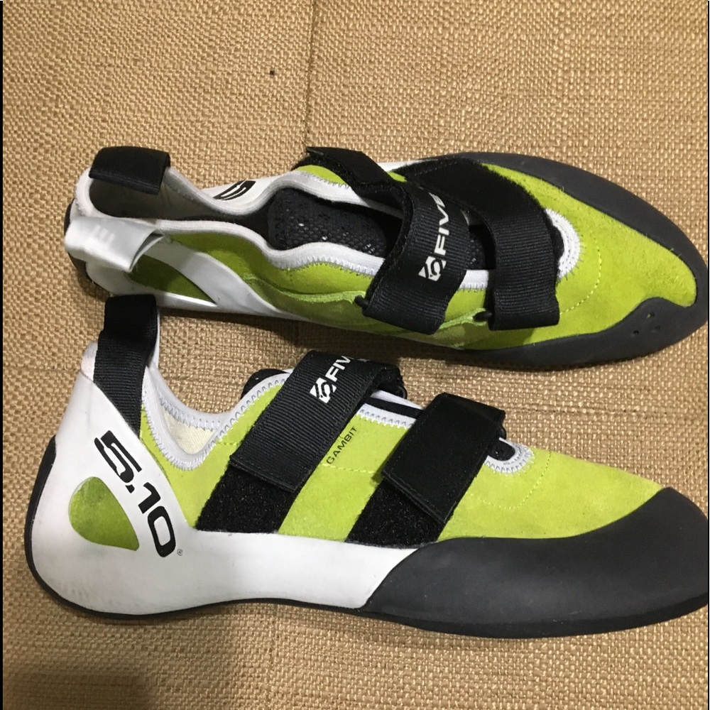 Men’s new without tags or box Stealth (adidas) Climbing Shoes
